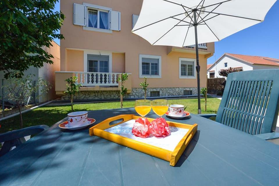 Sreca Apartment Near Beach With Bbq Bibinje Zewnętrze zdjęcie